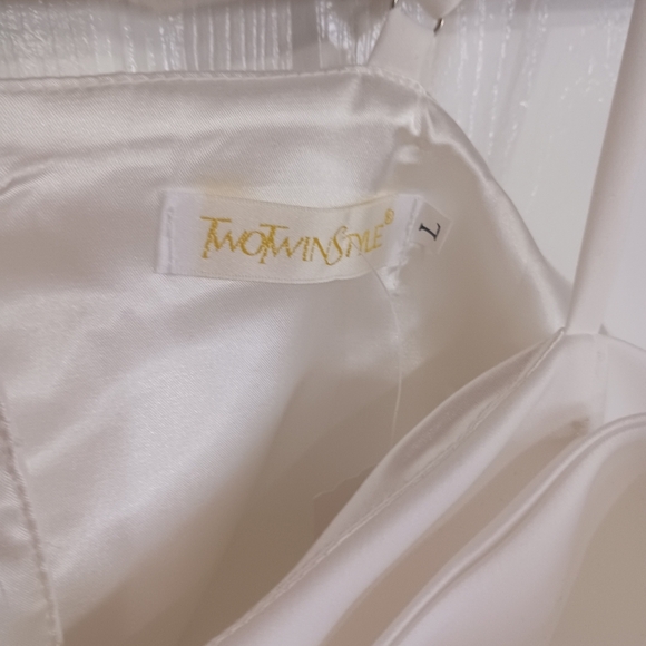 TWO TWIN STYLE White Satin BOW CROP TOP SIZE large croquet fairy party event - Picture 3 of 7